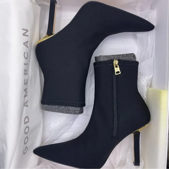 Good American black shine neoprene ankle heel boots women Size 8.5