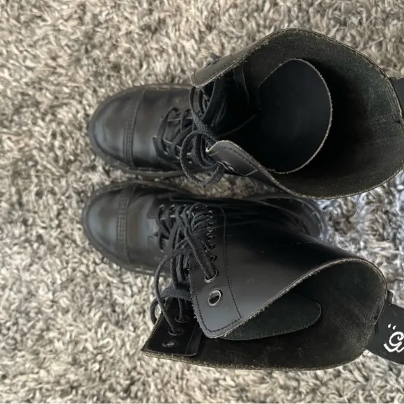 GripFast 14 eye steel toe boots size 5 men’s