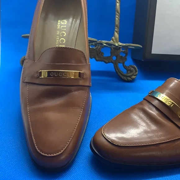 Gucci leather Heeled shoes style #100 1061 36.5 C
