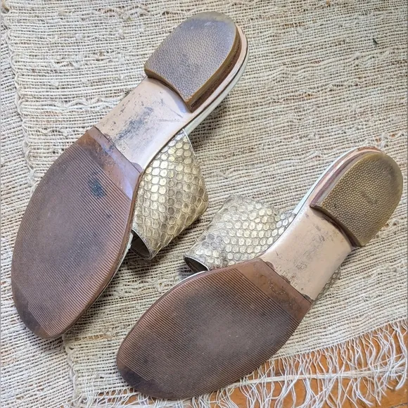 Gucci • Python Thong Mules in Cream