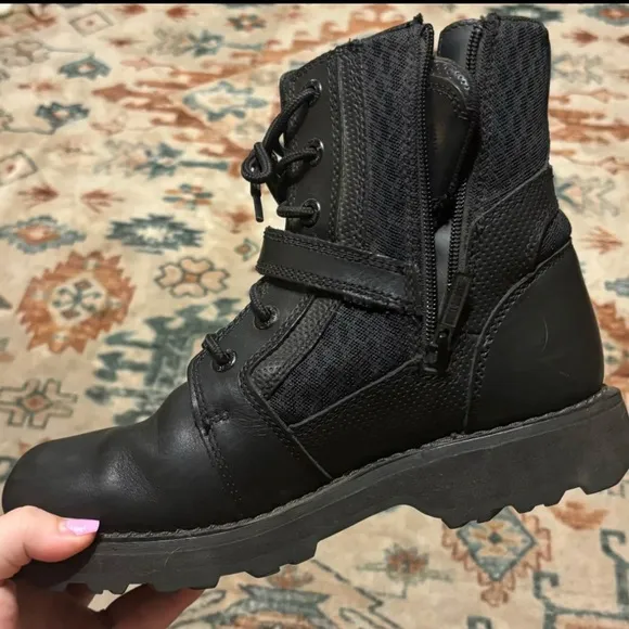 Harley Davidson Women’s Hamlyn 6-in boots EUC