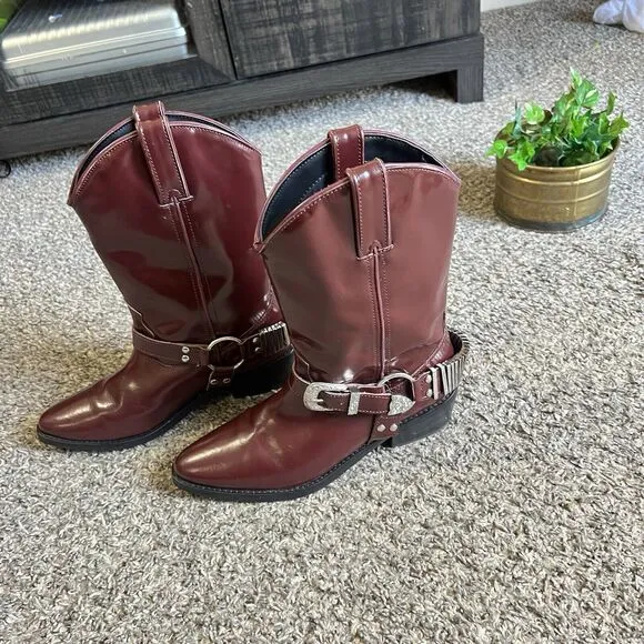 Heiress Western Harness Boots Women Size 38 US 8 Red Burgundy Pointed Toe Studs