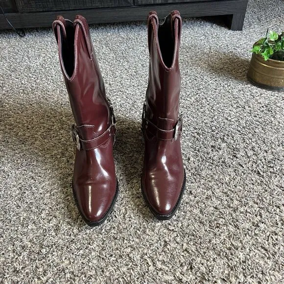 Heiress Western Harness Boots Women Size 38 US 8 Red Burgundy Pointed Toe Studs