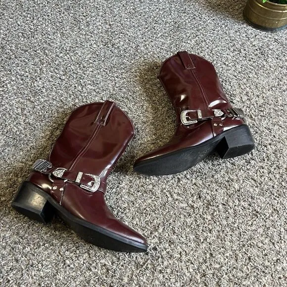 Heiress Western Harness Boots Women Size 38 US 8 Red Burgundy Pointed Toe Studs
