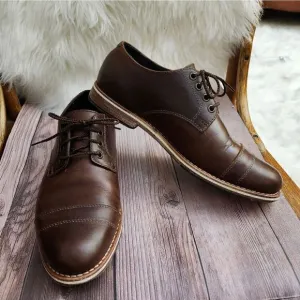 Helm Bradley cap toe teak leather lace-up Oxford shoes 8.5