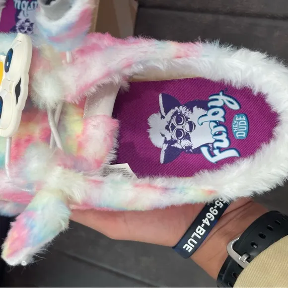HEY DUDE Wendy Slip Furby Rainbow Slip Casual Shoes US Women’s Size 9