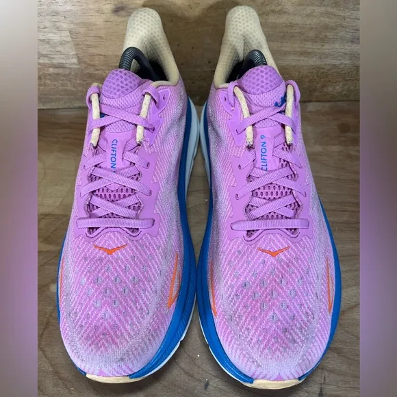 Hoka One One Clifton 9 Womens Sz 11 Running Shoes Sneakers Cyclamen Sweet Lilac