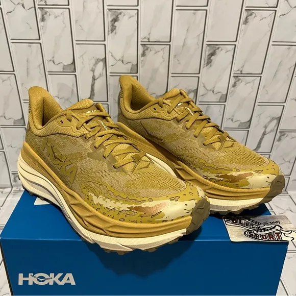 Hoka One One Stinson 7 Trail Running Hiking Shoes Wheat Tan Brown Mens 8 - 11.5