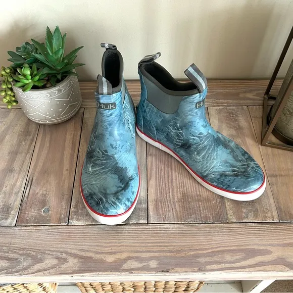 HUK Men’s Rogue Wave 9 Blue Fishing Boots