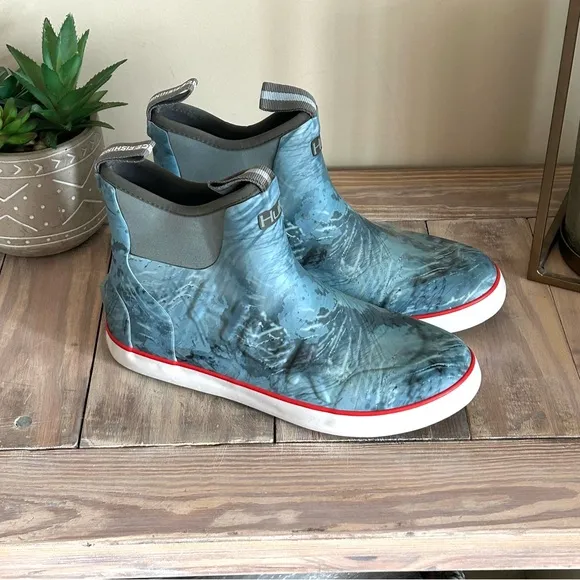 HUK Men’s Rogue Wave 9 Blue Fishing Boots