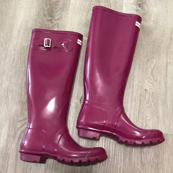 Hunter Original Gloss Rain Boots Magenta Purple