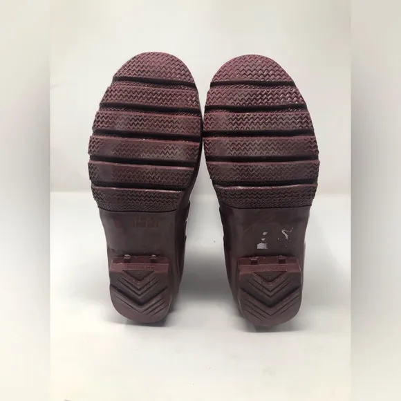 Hunter Women Burgundy Rain Tall Boots Size 5-6 M