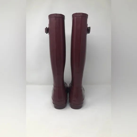 Hunter Women Burgundy Rain Tall Boots Size 5-6 M