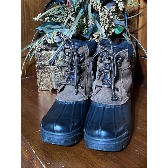 Insoles of DuPont Thermolite Snow Boots Men's Size 5 Fits Women Size 7