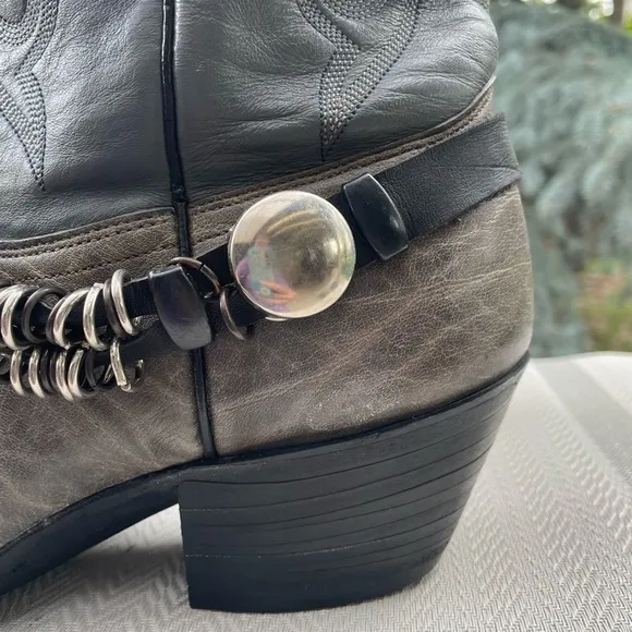 J. Chisholm Vintage Made in USA Taupe &amp; Gray Leather Pointed Toe Cowboy Boots