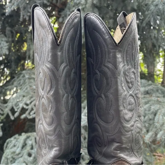 J. Chisholm Vintage Made in USA Taupe &amp; Gray Leather Pointed Toe Cowboy Boots