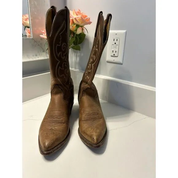 J. CHISHOLM Vintage Women's Leather Cowboy Boots , Size 6 DesignerWestern Boots