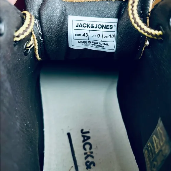 Jack &amp; Jones Leather Chukka Boots