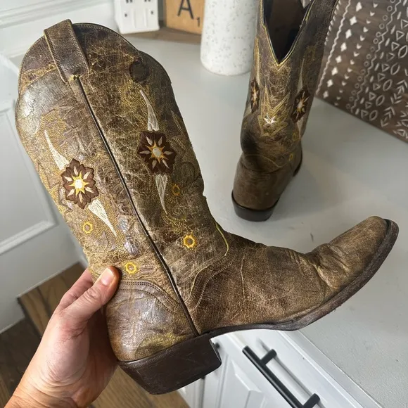 J.B. Dillon Goat Skin Rustic Brown Embroidered Cowboy Boots Women’s - Size 9B