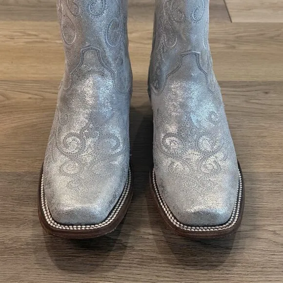 JB Dillon Reserve NWT Womens 8 Silver Glitter Embroidered Cowgirl Western Boots