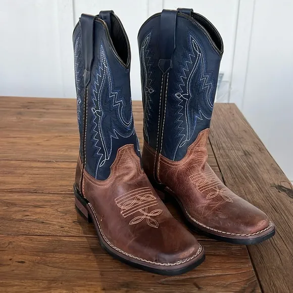 JB Dillon Youth size 5.5 brand new boots for boy or girl or women size 7