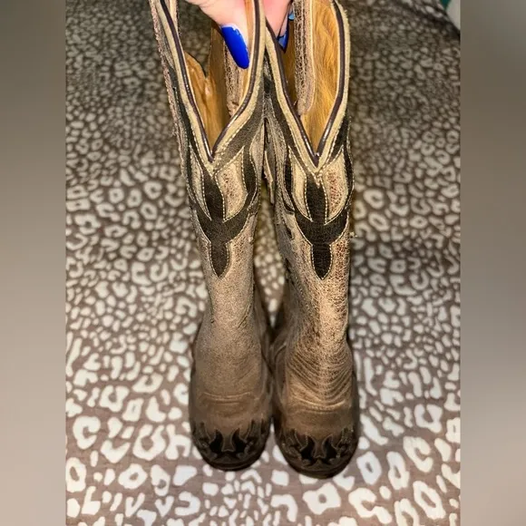 Johnny Ringo Sagrada Collection women’s boots