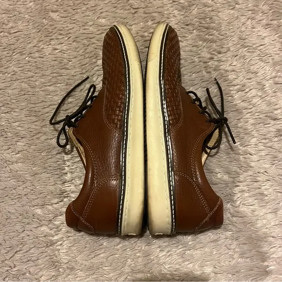 Johnston &amp; Murphy McGuffey woven plain toe shoes. Size 11.5 men's.