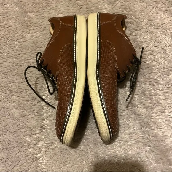 Johnston &amp; Murphy McGuffey woven plain toe shoes. Size 11.5 men's.