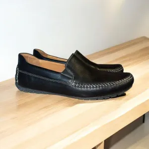 Johnston &amp; Murphy Men's 9 Black Whipstitched Leather Driving Mocs Slip On Shoes