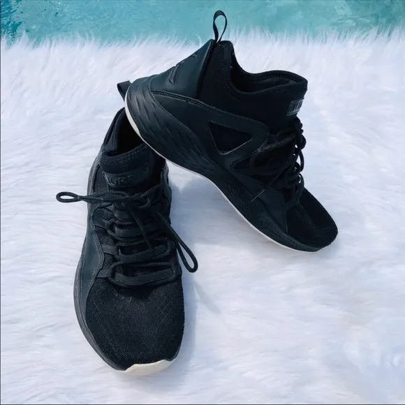 Jordan Retro Sneaker Men’s Sz 8