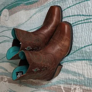 Justin Boots Women’s Leather Upper L9514 Size 7 B