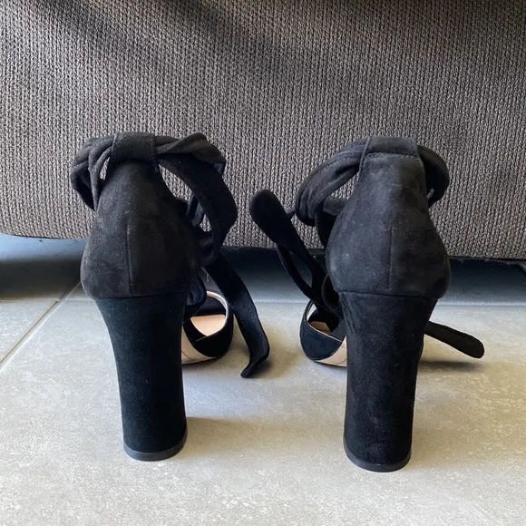 KARL LAGERFELD PARIS BLACK LEATHER SUEDE STRAPPY LACE UP SANDALS SHOES SIZE 8.5