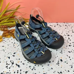 KEEN Fisherman Navy Wateproof Hiking Women’s Performance Shoes Sz 8.5