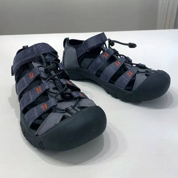 Keen Men's‎ Steel Gray Newport H2 Closed Toe Water Sandals Shoes US Size 6