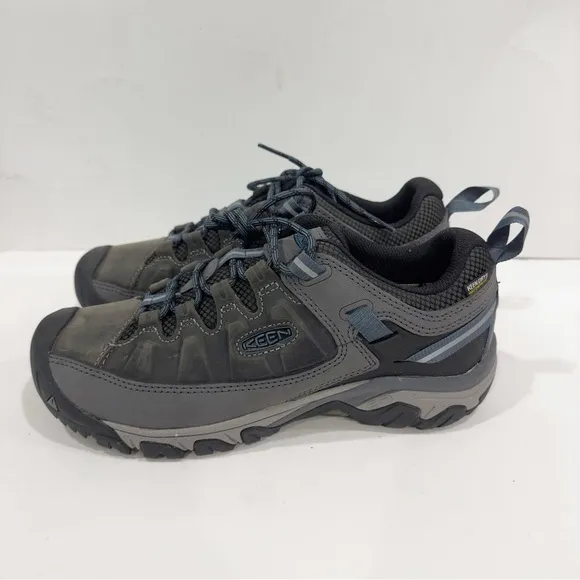Keen Men's Targhee III Waterproof Hiking Shoes
