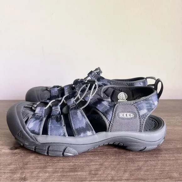 Keen Newport H2 Monochrome Steel Grey Men's Sandal Size 11 SKU#243015