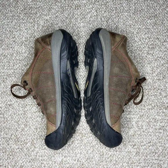 Keen Presidio hiking shoes