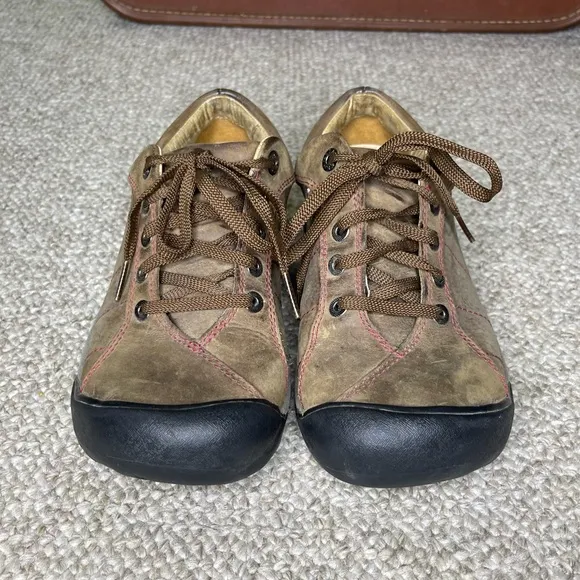 Keen Presidio hiking shoes