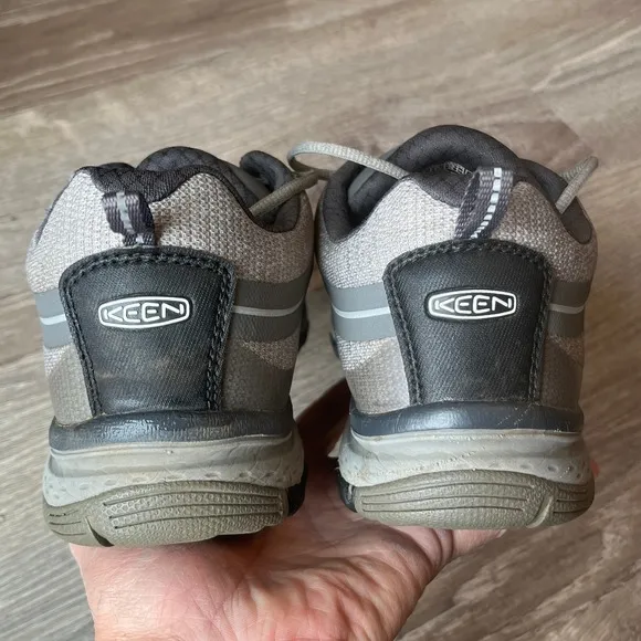 Keen Terradora Waterproof Low Hiking Shoes Gray Womens 9 UK 6.5 EU 39.5