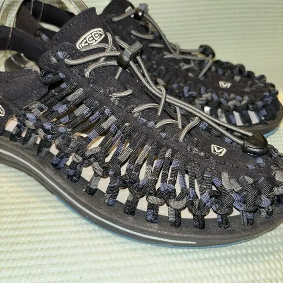 KEEN UNEEK Flat Cord Sandal Hiking Shoes Men’s Size 9 Black/Blue 1014617