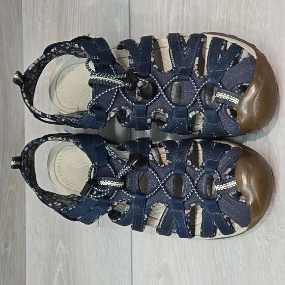 Keen Women's Outdoor Hikinig Fisherman Blue Sandals Shoes Sz 9.5