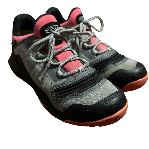 KEEN Women's Tempo Flex Waterproof Hiking Shoes Size 6 Gray Pink Trail Outdoor