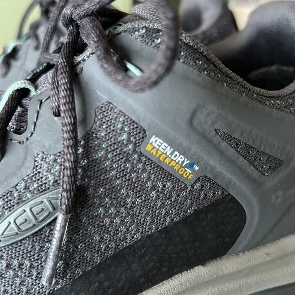 Keen Women’s Terradora II Waterproof Low Height Hiking Shoe Gray Size 8.5