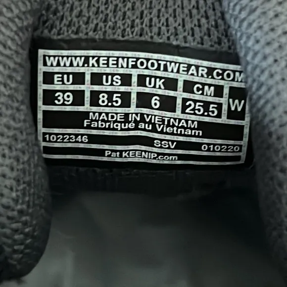 Keen Women’s Terradora II Waterproof Low Height Hiking Shoe Gray Size 8.5