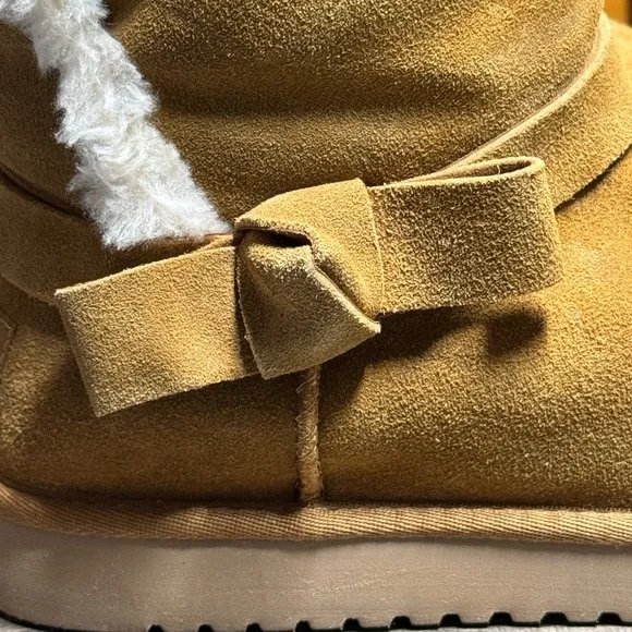 Koolaburra By Ugg Women's Arlena Short Boots 1128258W Tan 10 Wide Winter Warm