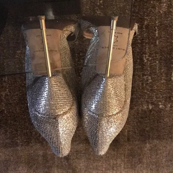 Kurt Geiger Beverly Gold Open Toe Stilettos
