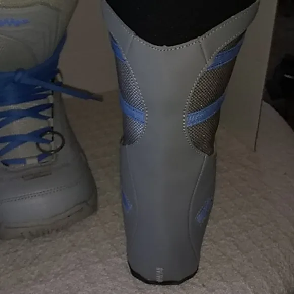 Lamar snow boarding boots