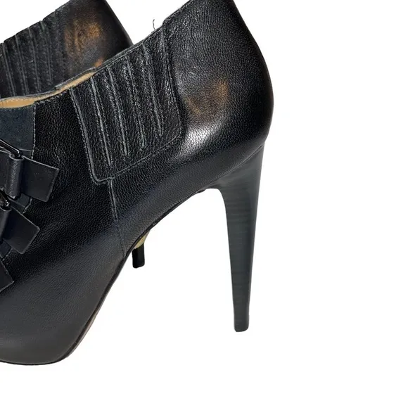 L.A.M.B. Women Boots Size 10