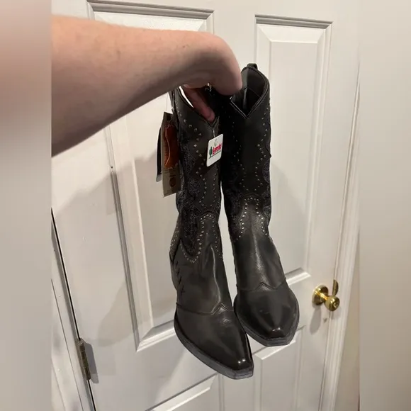 Laredo Harlow Cowgirl Boots Women’s Size 9