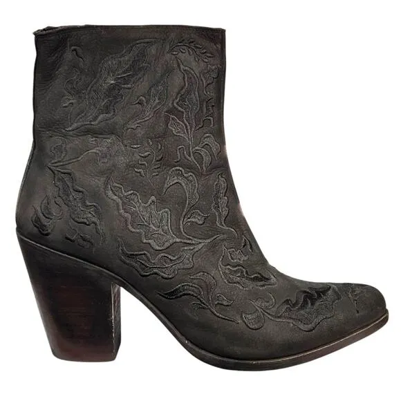 Liberty Black Women’s Black Embroidered Side Zip Ankle Boots Size 7